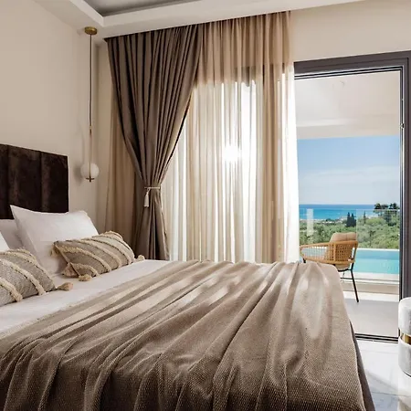 Roselia - Luxury Escape With Magnificent Views, By Zantewize * Laganas