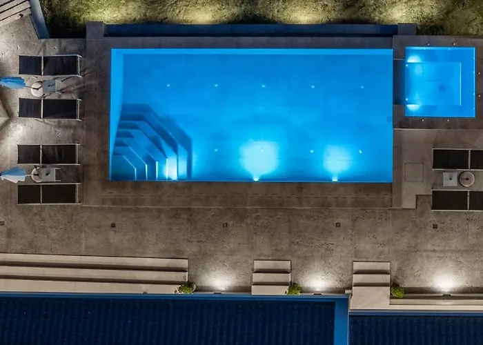 Roselia - Luxury Escape With Magnificent Views, By Zantewize * Laganas