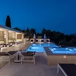 Roselia - Luxury Escape With Magnificent Views, By Zantewize Villa Laganas