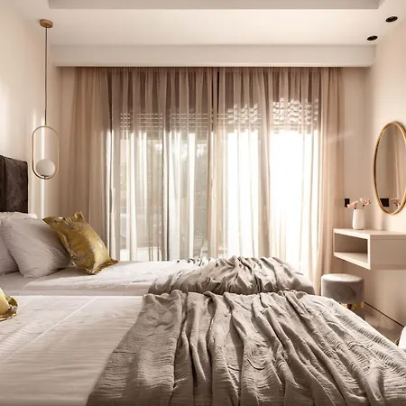 Villa Roselia - Luxury Escape With Magnificent Views, By Zantewize